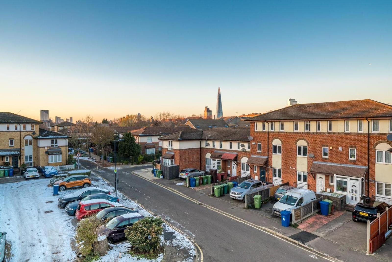 Cozy Apartment In Greater London - 1Br,1 Bath Buitenkant foto